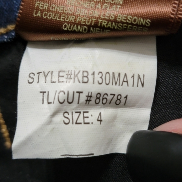 Kut from the Kloth Bermuda Shorts - Picture 10 of 10